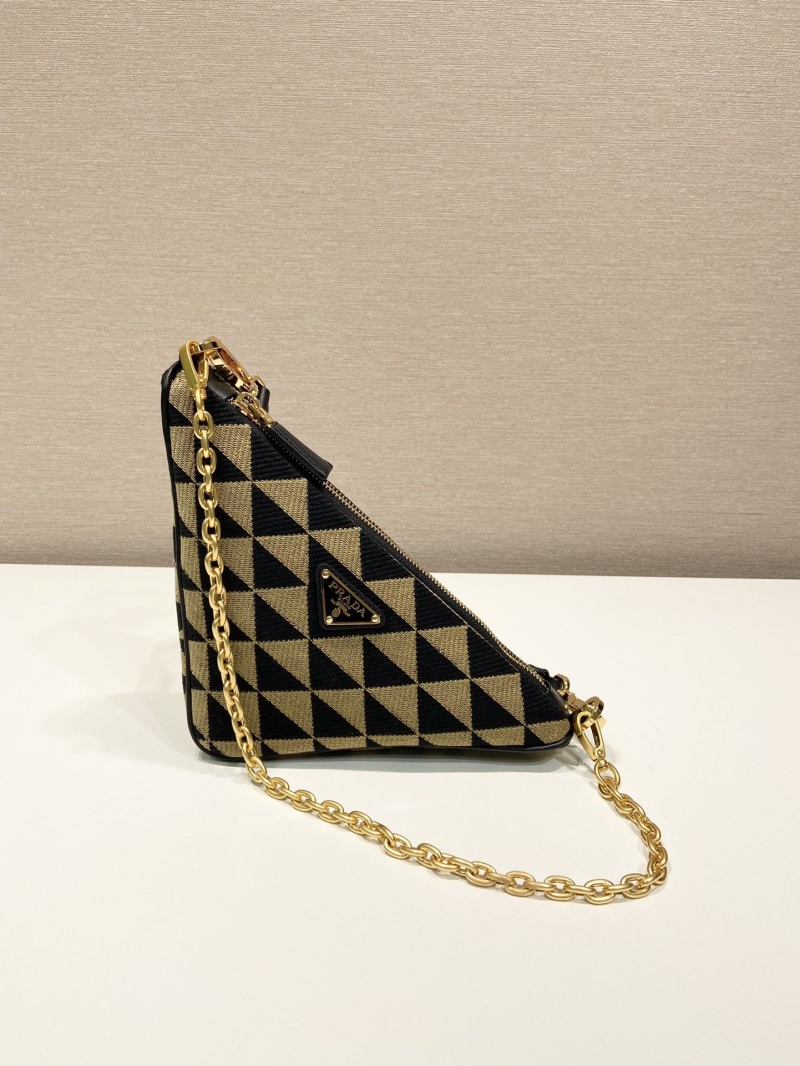 Pra*a triangle pouch